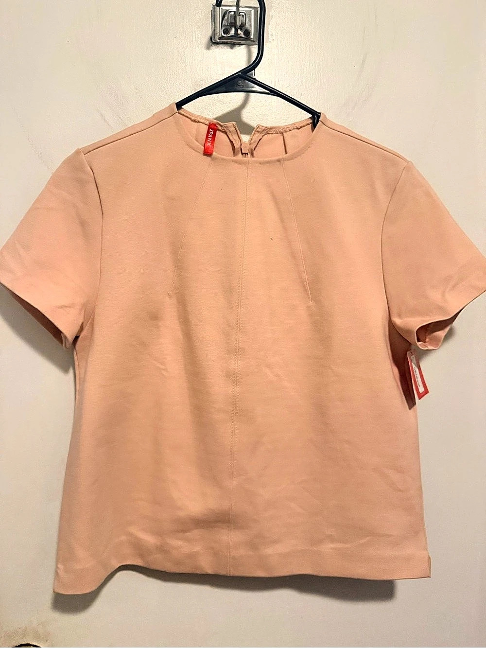 SPANX NWT The Perfect Funnel Top Short Sleeve Top